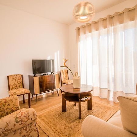 188 Apartments - Estrelicia - Pool And Balcony Кашкайш Екстериор снимка